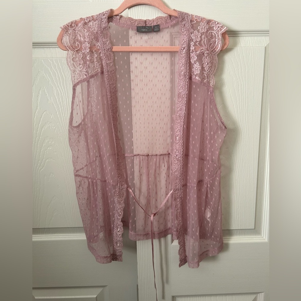 Apt 9 delicate lace open front vest xl